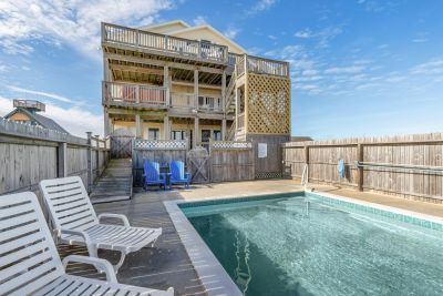 Outer Banks Hotels &amp; Vacation Rentals photo